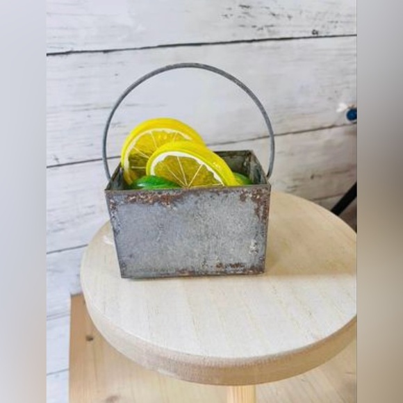 *Washed Tin Mini Catch All - Picture 9 of 10